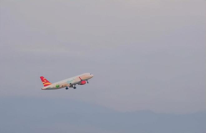 中国大飞机穿上“国产鞋”！小轮胎大突破研发起来为何那么难？(图11)