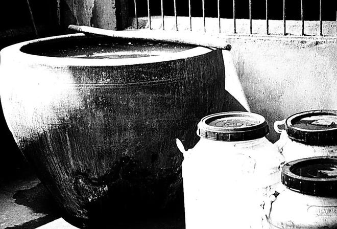 花2000元冤枉钱买了一勺盐浙江父子却靠它撑起一个千亿帝国(图3)