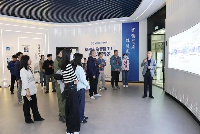 牢记嘱托媒体龙江行｜哈尔滨博实自动化：以智能制造践行产业报国使命(图2)