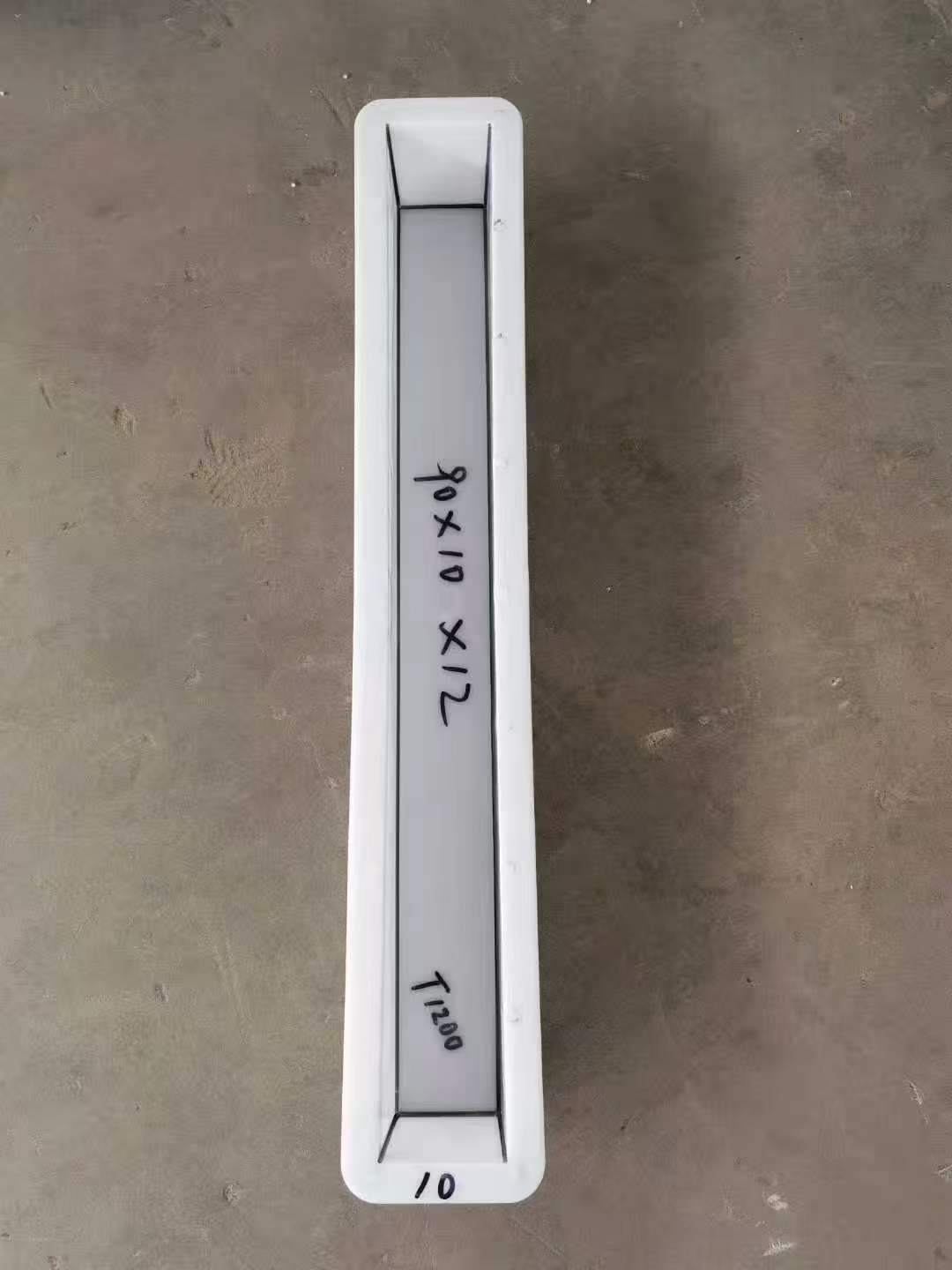 2024-2025年流水槽塑料模具选购全指南:趋势、服务商解析与选型框架(图3)